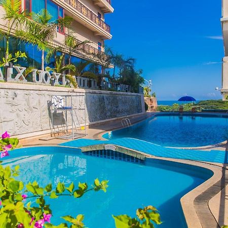 Linda Seaview Hotel Санья Экстерьер фото