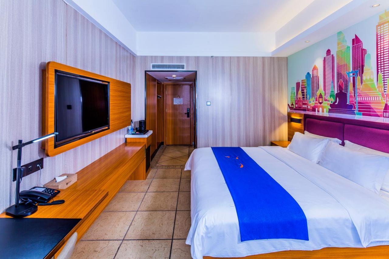 Linda Seaview Hotel Санья Экстерьер фото